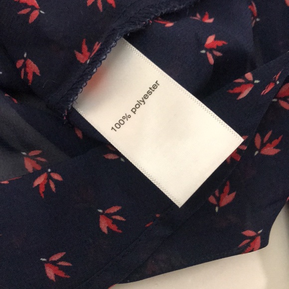 Maurices XL blouse w/ defects - Picture 5 of 5